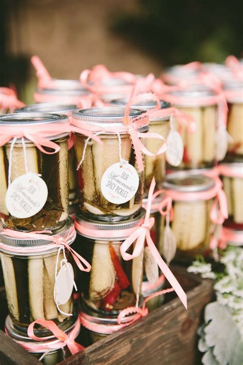 17 Unique Wedding Favor Ideas That Wow Your Guests Modwedding Wine