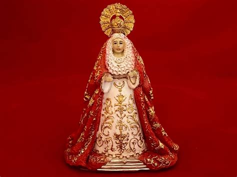 Virgen De La Esperanza Triana La Casa Del Cofrade