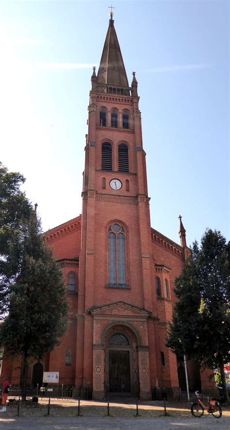 Queer Konzerte in der Zwölf Apostel Kirche