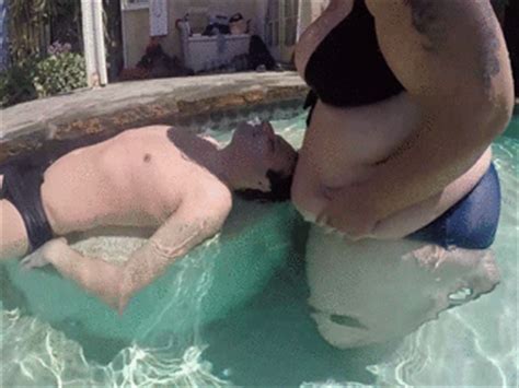 BBW Monika Mynx Makes Slave Marcelo Gasp For Air And Smothers Him With Her Belly While In The
