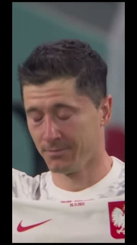 Lewandowski po golu z Arabią poland worldcup YouTube