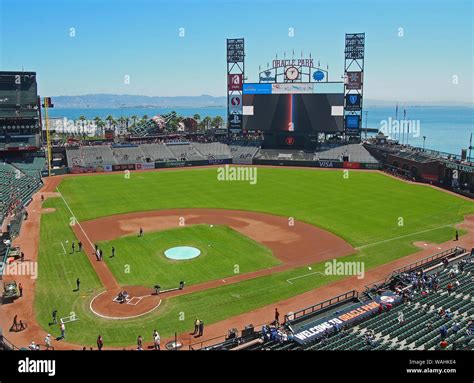 Oracle Park Baseball Stadium Hi Res Stock Photography And Images Alamy