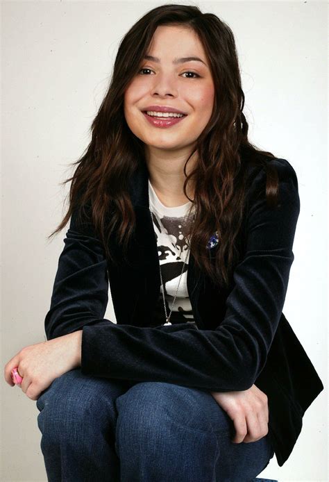 Pin by Celine Rose on Miranda Cosgrove | Miranda cosgrove, Miranda