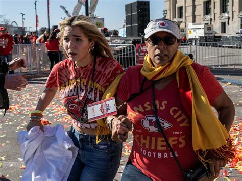 1 Dead Others Injured After Gunfire At Kansas City Chiefs Super Bowl