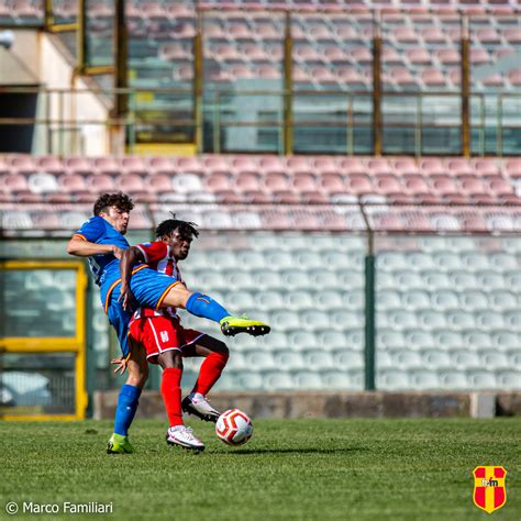 Fc Messina Vs Rende Wesport