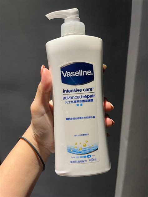 Vaseline 凡士林 身體乳液 保濕乳液 專業修復潤膚露 敏感肌 香水、美妝、保養 身體清潔保養 身體護理在旋轉拍賣