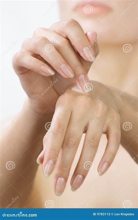 Peeling Nails Causes Treatment And Prevention