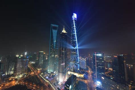 Shanghai Tower - Traxon e:cue North America