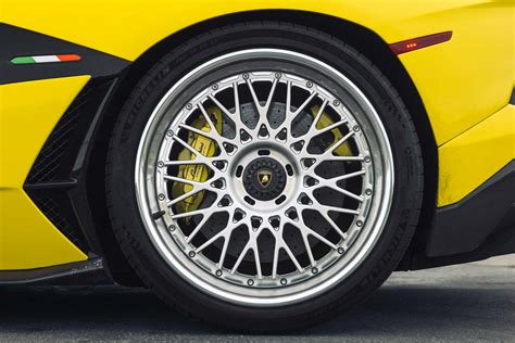 Yellow Lamborghini Aventador Svj Mv Forged Bespoke Wheels