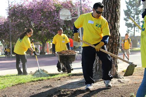 Mormon Helping Hands