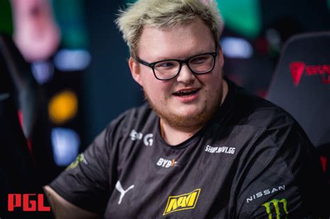 Boombl4 revela quanto jogadores da NAVI receberam por título de Major