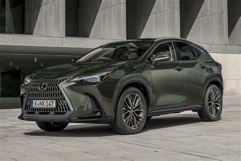 The Car Enthusiast Image Gallery 2022 Lexus NX 350h