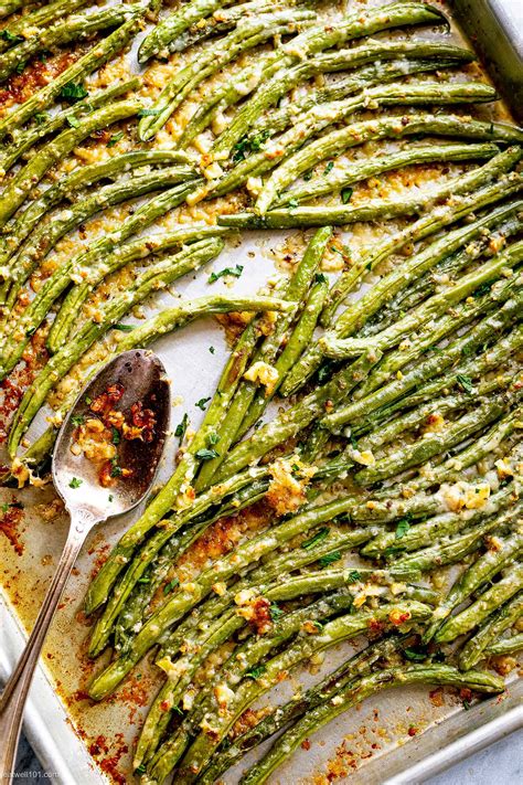 Garlic Parmesan Roasted Green Beans Recipe How To Roast Green Beans