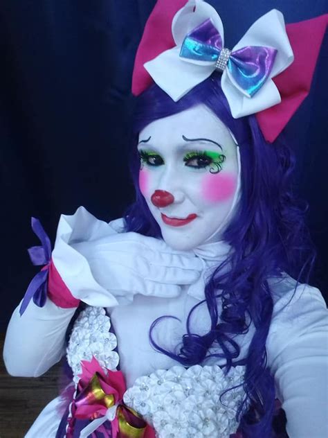 Pin By Bubba Smith On Art Halloween Clown Clown Pics Female Clown