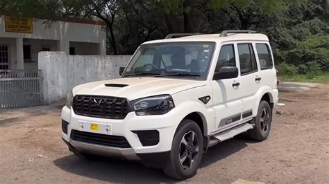 Mahindra Scorpio Classic S Walkaround Video Out Gets Alloy Wheels