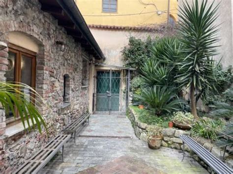 Villa In Vendita A Sarzana 6 Locali 455mq Annunci Laspezia