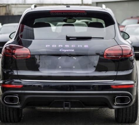 Porsche CAYENNE II Listwa chrom klapa bagażnika 21 Martig