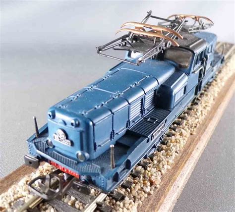 Jouef Ho Sncf Loco Electrique Bb Bleue Eclairage Sans Moteur