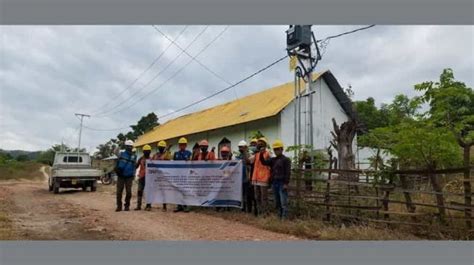 Terangi Desa Terpencil Di Ntt Pln Kucurkan Rp Miliar