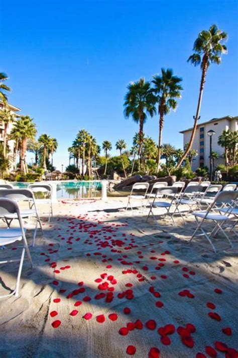 Tahiti Village Weddings | Get Prices for Wedding Venues in NV