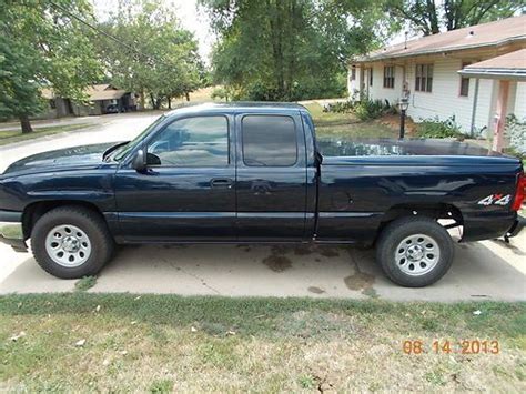 Buy Used 2006 Chevrolet Silverado 1500 LT Extended Cab Pickup 4 Door 5