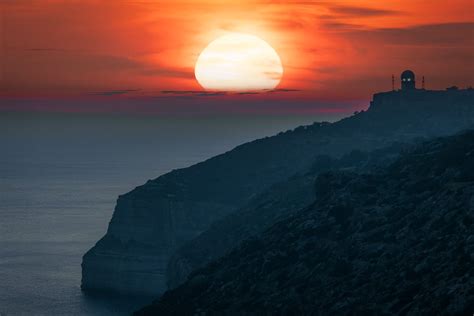 How to Visit the Dingli Cliffs Sunset Viewpoint in Malta