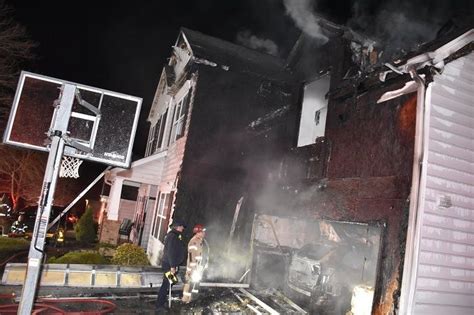 Incendio destruye casa y vehículos Progreso Hispano News