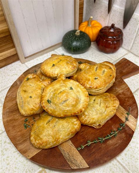 Puff Pastry Meat Pies Spoonful Of Si