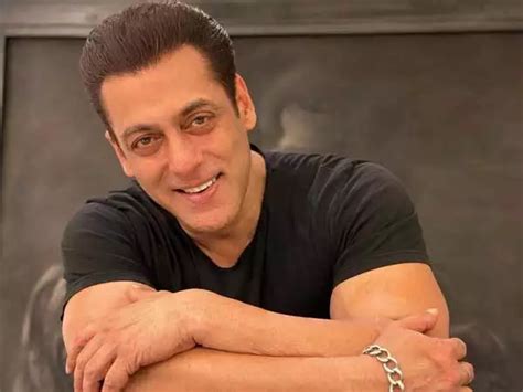 Salman Khan Reportedly Received Another Death Threat From A Caller