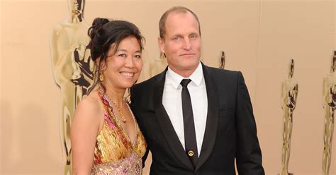 Actor Woody Harrelson's wedding cost $500 and yours can too