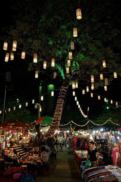 Chiang Mai Night Bazaar | Chiang mai thailand, Chiang mai, Phuket