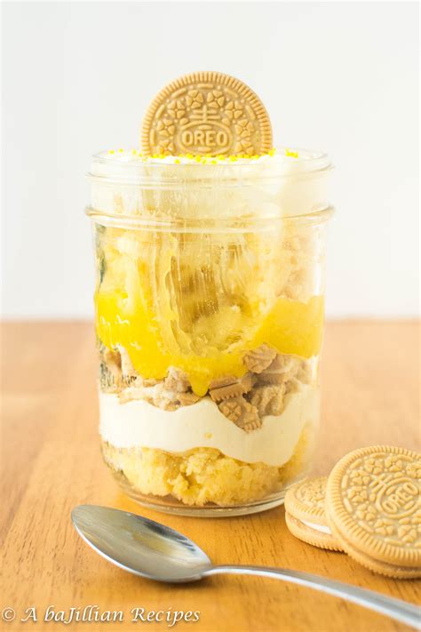 Mini Lemon Golden Oreo Trifles A Bajillian Recipes