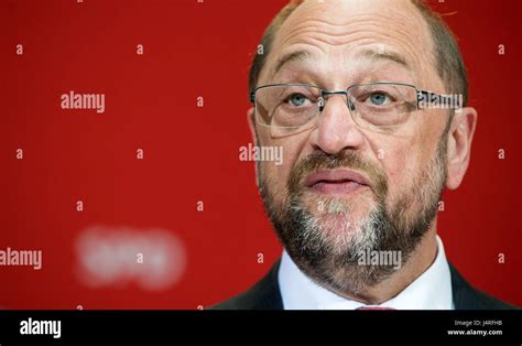 Spd Leader Martin Schulz Speaking At The Spd Election Party At The