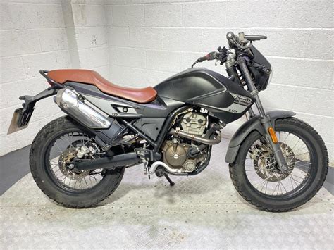 Um Renegade Scrambler Classic 2019 Running Light Project Bike 125cc