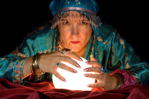 Exploration Des Types De Voyance Clairvoyance Tarot Num Rologie Et