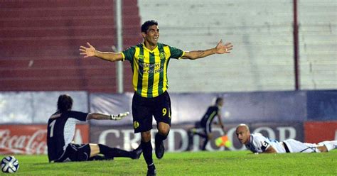 Aldosivi Ascendi A Primera Tras Ganarle A Gimnasia J En Cancha De