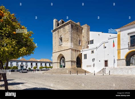 The Se Cathedral In Largo Da Se Old Town Cidade Velha Or Vila