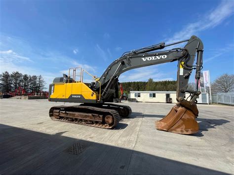 Used Volvo Ec El Excavator Large T