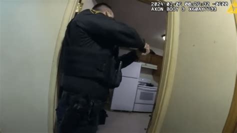 St Paul Police Reveal Body Camera Footage From Shooting Of Sex Assault Suspect Bring Me The News