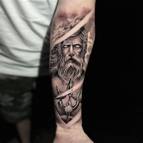 25 Coolest Poseidon Tattoo | Poseidon tattoo, Greek tattoos, Zeus tattoo