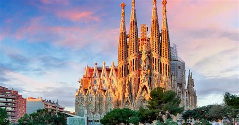 Sagrada Familia highlights tour in Barcelona - Klook United States