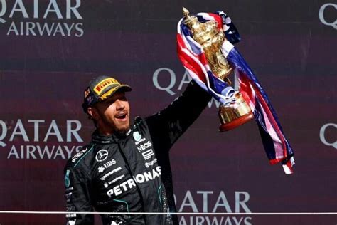 Lewis Hamilton gana el Gran Premio de Gran Bretaña