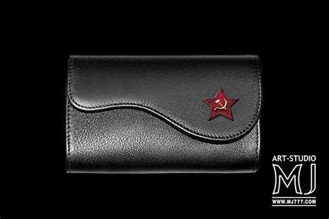 ART-STUDIO MJ - Эксклюзивные чехлы для мобильных телефонов GRESSO из ...