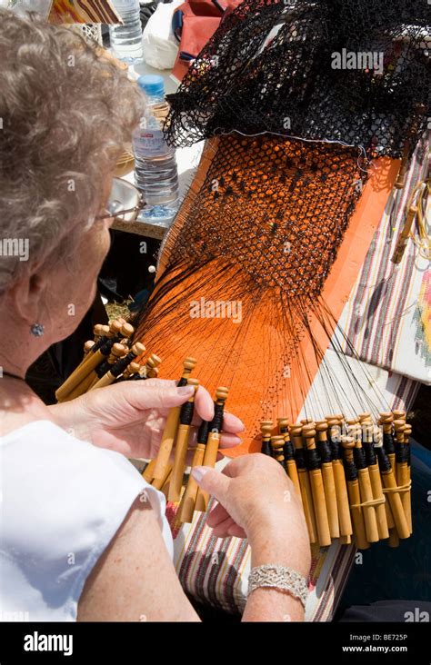 Bobbin Lace Hi Res Stock Photography And Images Alamy