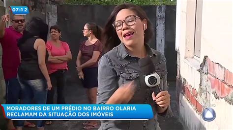 Moradores de um prédio no Olaria reclamam da estrutura dos imóveis