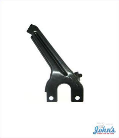 Spark Plug Wire Stand With Sb And 302 Z28 Lh Mounts On Lh Rear Intake