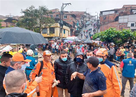 Deslizamiento De Tierra Dejó Varios Muertos Y Heridos En Colombia