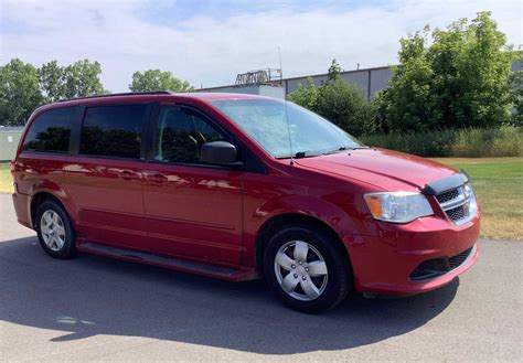 2012 Dodge Grand Caravan Se Sports Van Repo Finder