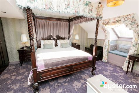 Clontarf Castle Hotel - The King Suite at the Clontarf Castle Hotel ...