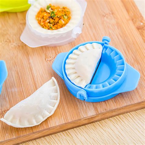 Hot Pcs Set Dumpling Maker Asian Kitchen Cuisine Dough Press Dumpling